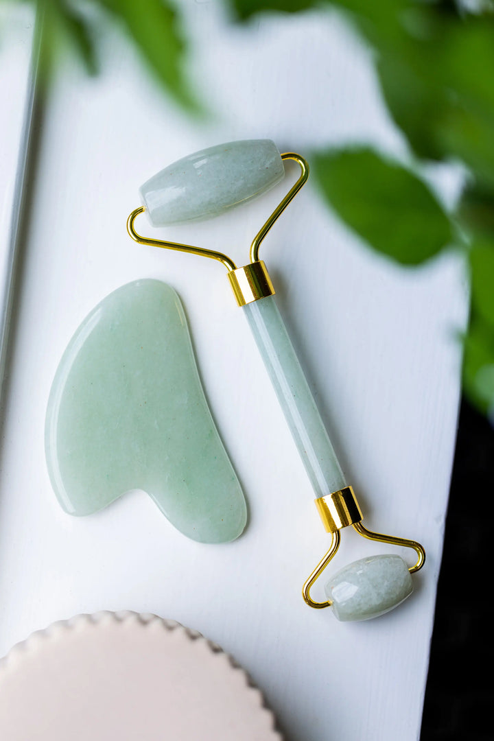 The Gua Sha Box (Jade Heart Stone & Roller)