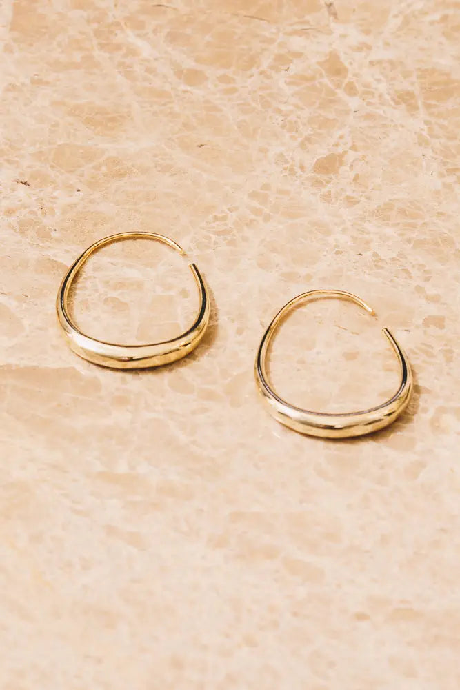 Frances Threader Hoop Earrings. 18K Gold Plating